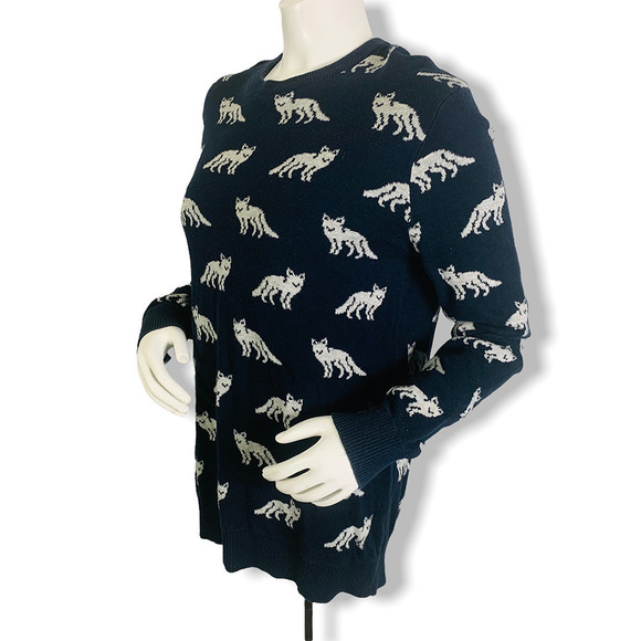 Forever 21 Men’s Coyote Print Crew Neck Sweater - Picture 2 of 8